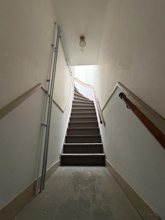93 m² dubbel bovenhuis met 2 balkons - Afbeelding 27