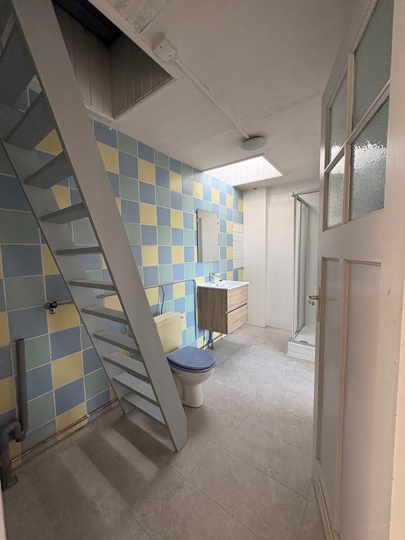 93 m² dubbel bovenhuis met 2 balkons - Afbeelding 28