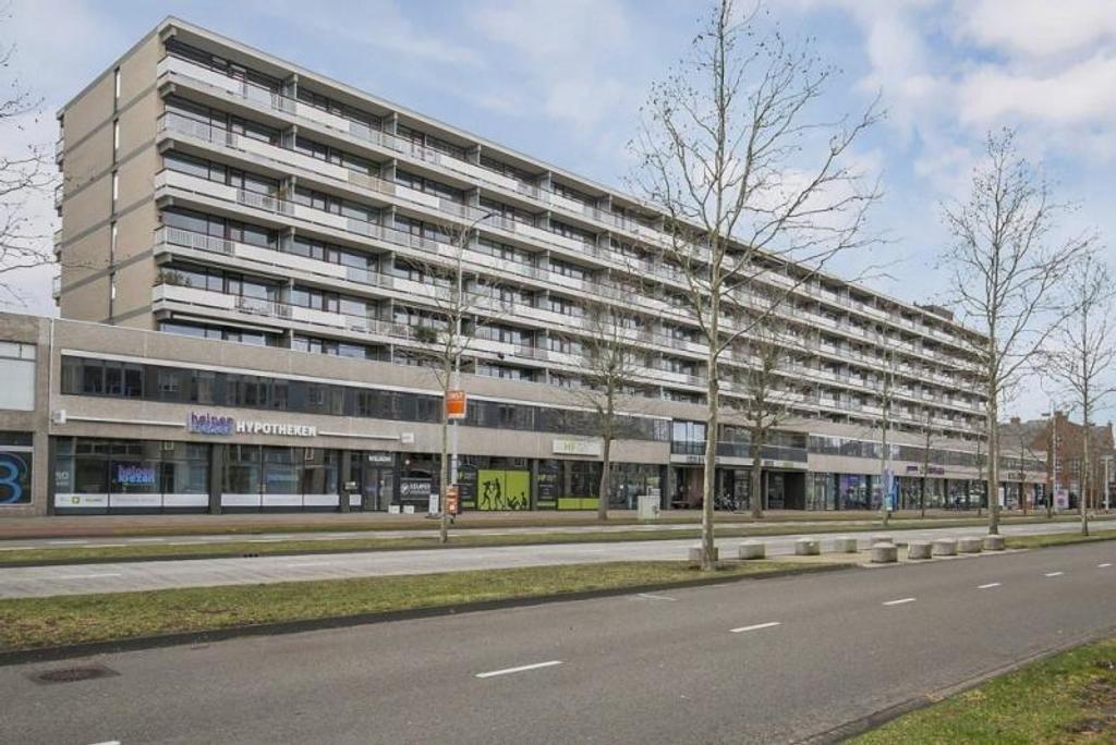 2-kamerappartement met balkon in Elzent-Noord - Afbeelding 1