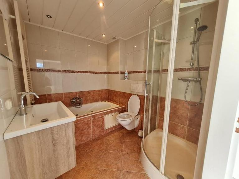 Gemeubileerde studio op de begane grond - Afbeelding 5