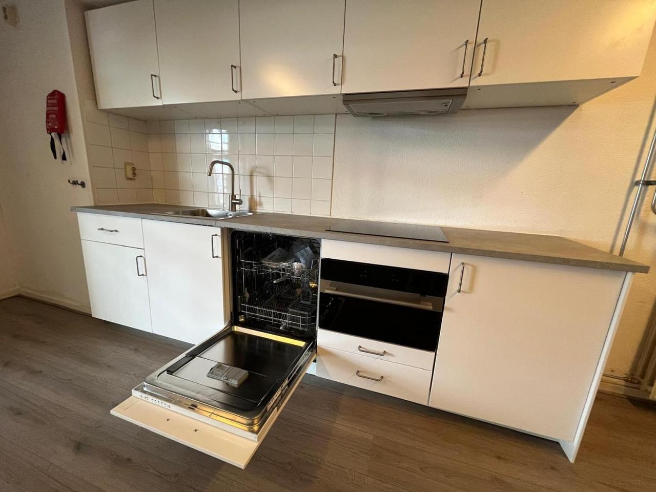 20 m² semi-studio with private kitchen - Image 8
