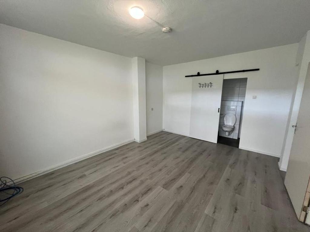 Eigen badkamer in Tilburg, 26 m² - Afbeelding 3