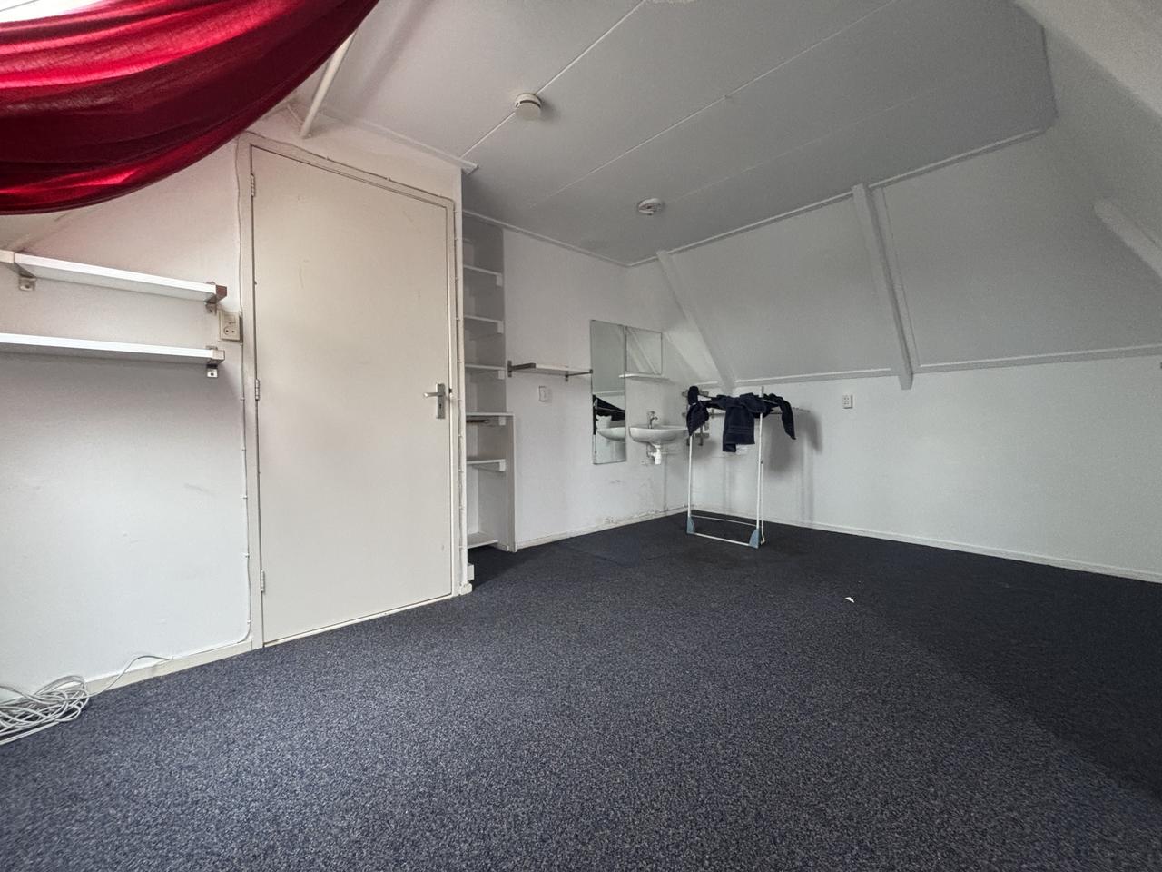 Kamer van 14 m² met dakterras - Afbeelding 5