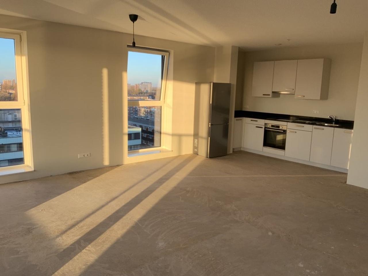 89 m² appartement bij Sloterplas - Afbeelding 1