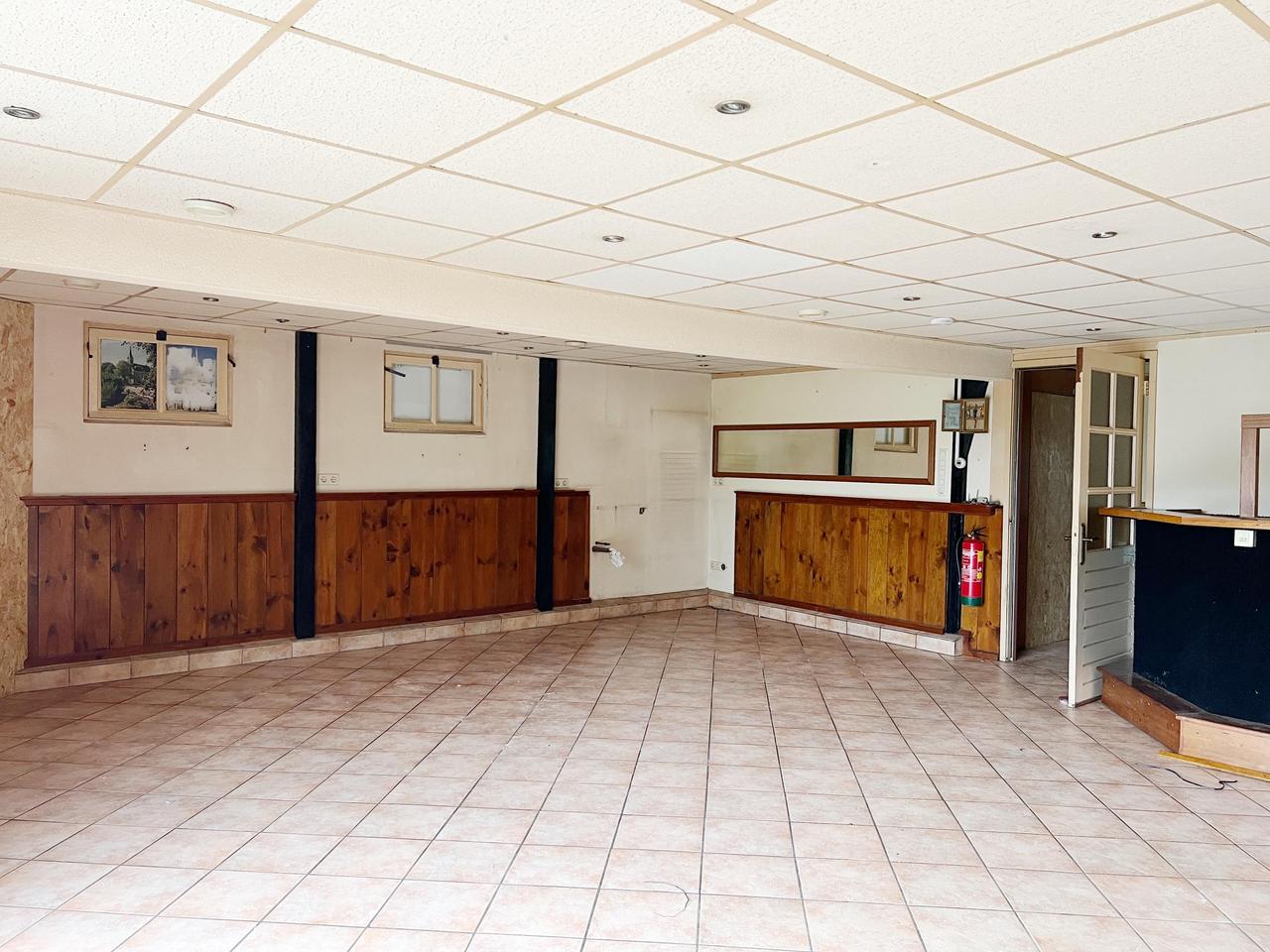 Kamer van 15 m² met eigen badkamer - Afbeelding 2