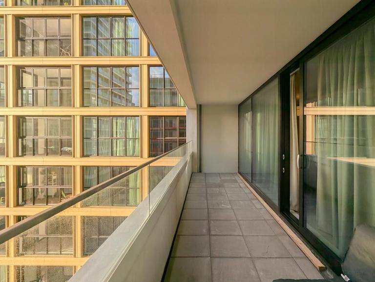 Gemeubileerd 4-kamerappartement met terras - Afbeelding 36