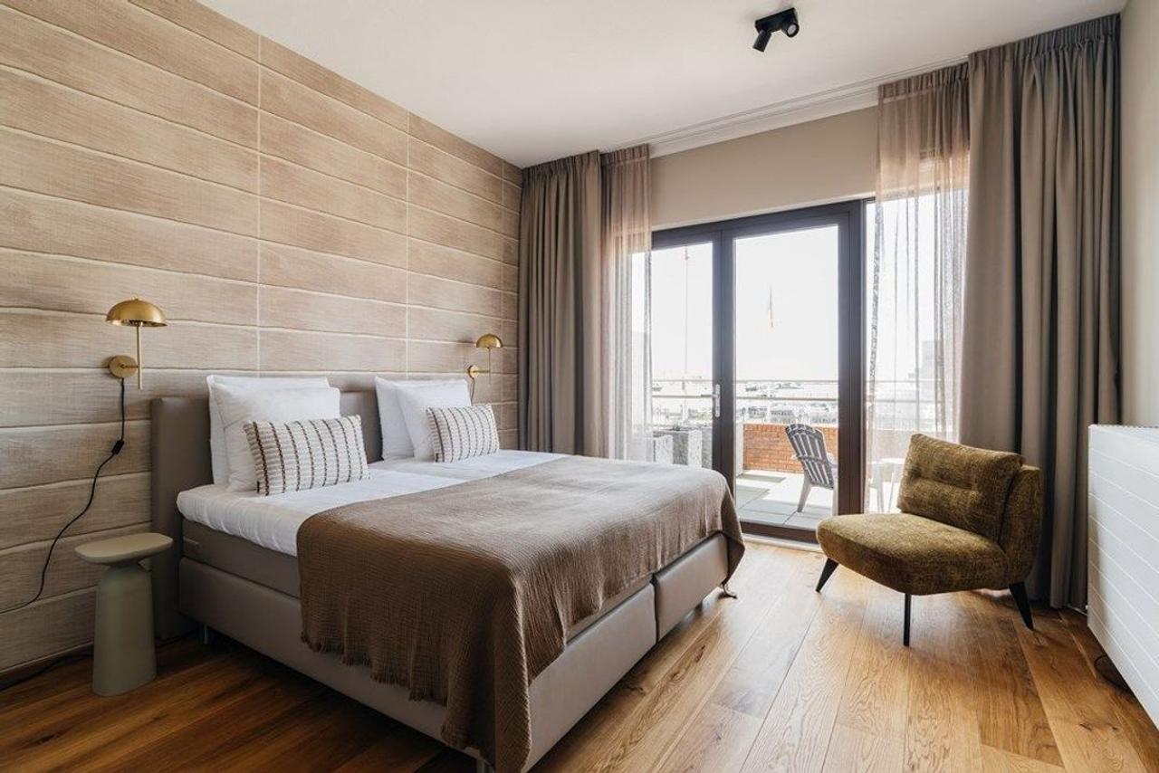 A+ Ground-Floor Apartment with 3 Bedrooms - Image 1