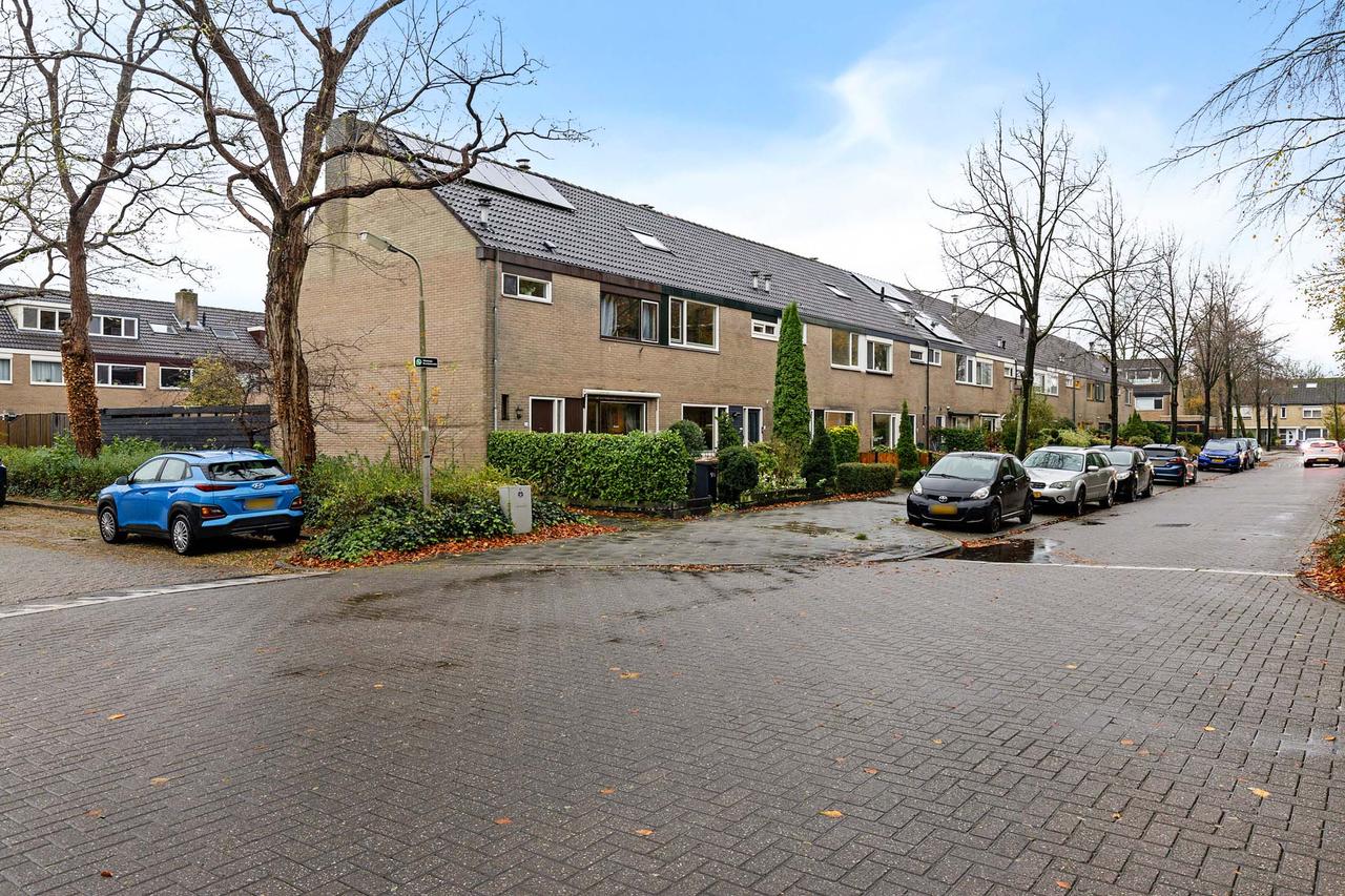 Furnished house with garden in Purmerend - Image 5