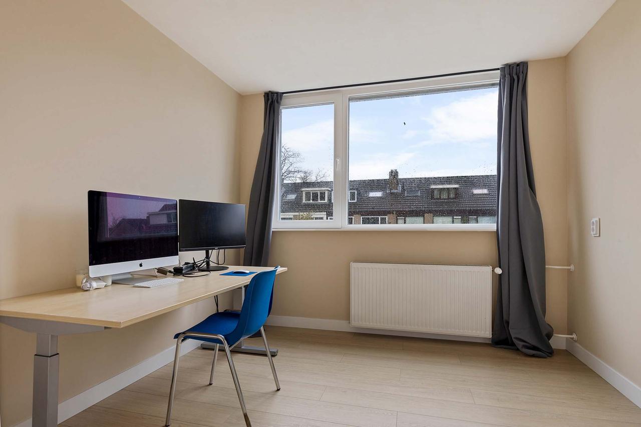 Furnished house with garden in Purmerend - Image 28