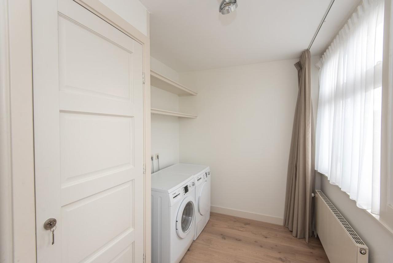 140 m² apartment with balcony in Oud-Zuid - Image 21