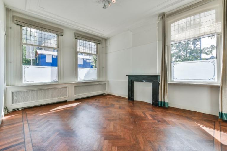 Ground-floor duplex with garden in Oud-Zuid - Image 4