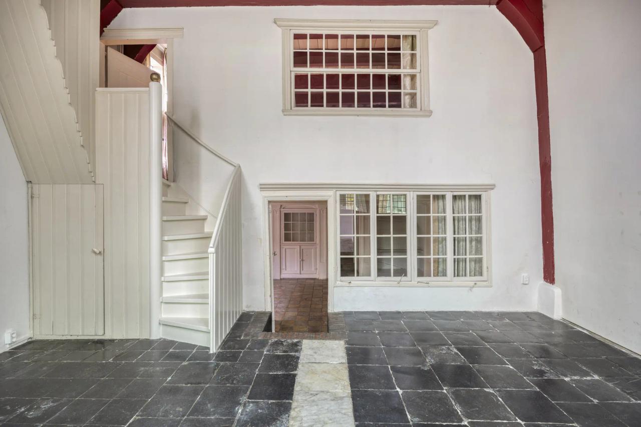 Historic living on West in Hoorn - Image 2