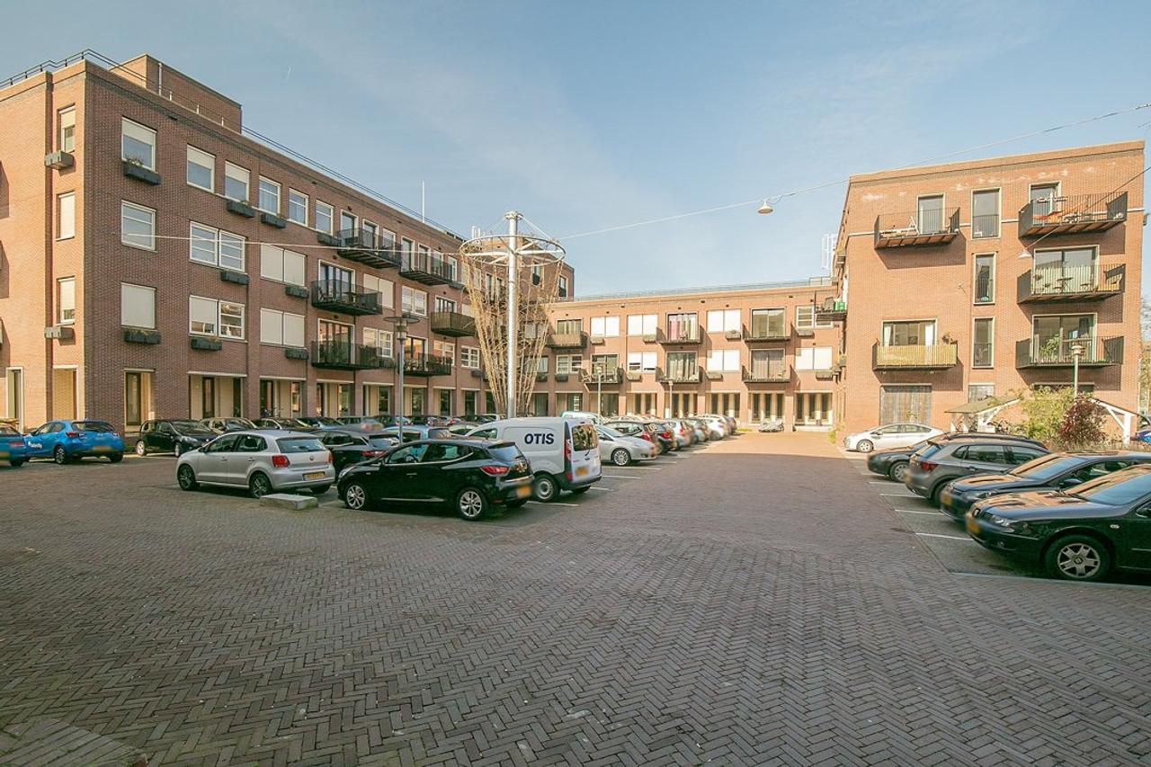 2-kamerappartement met balkon in Hanzeland - Afbeelding 18