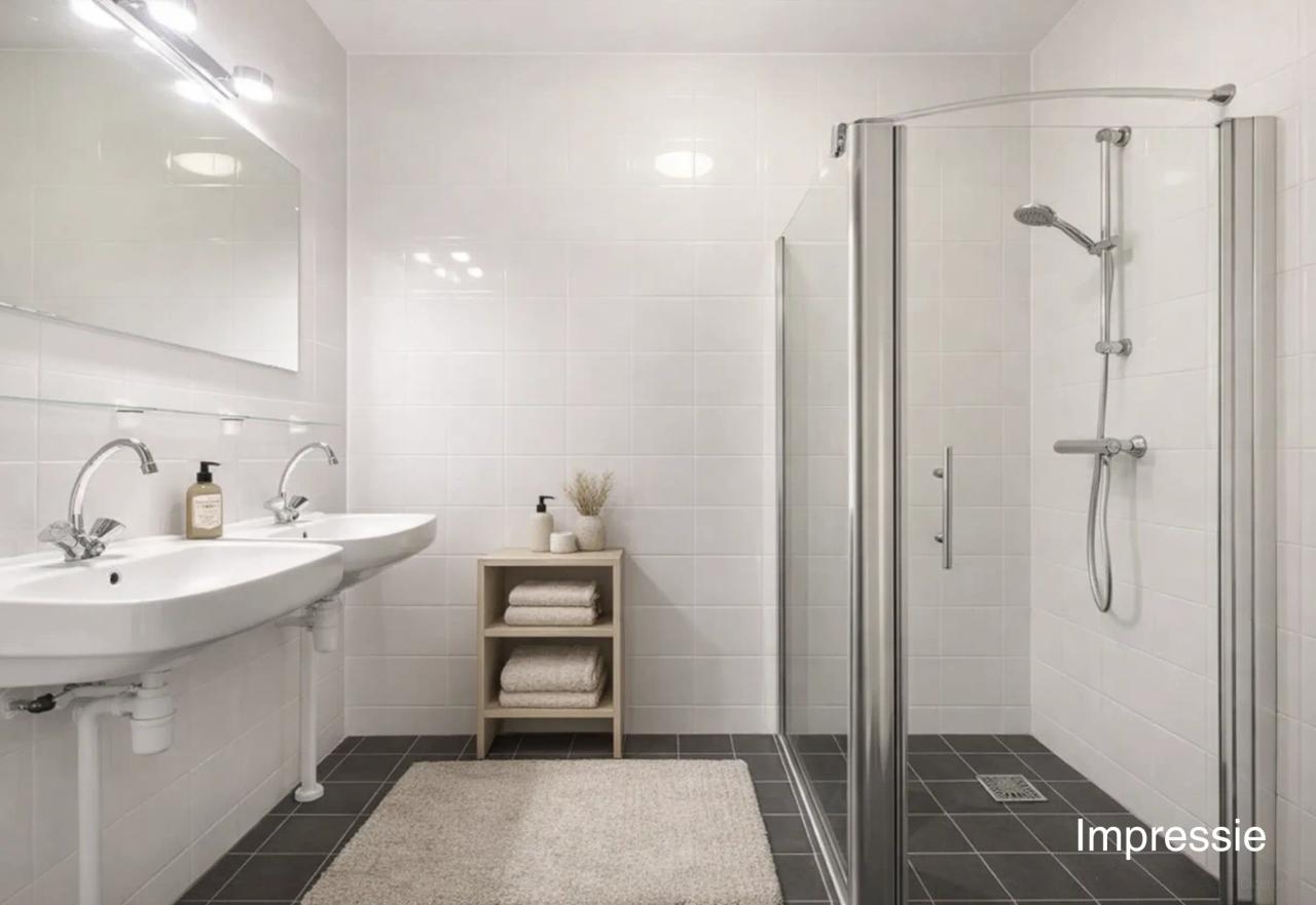 92 m² Apartment with Balcony & Parking - Image 21