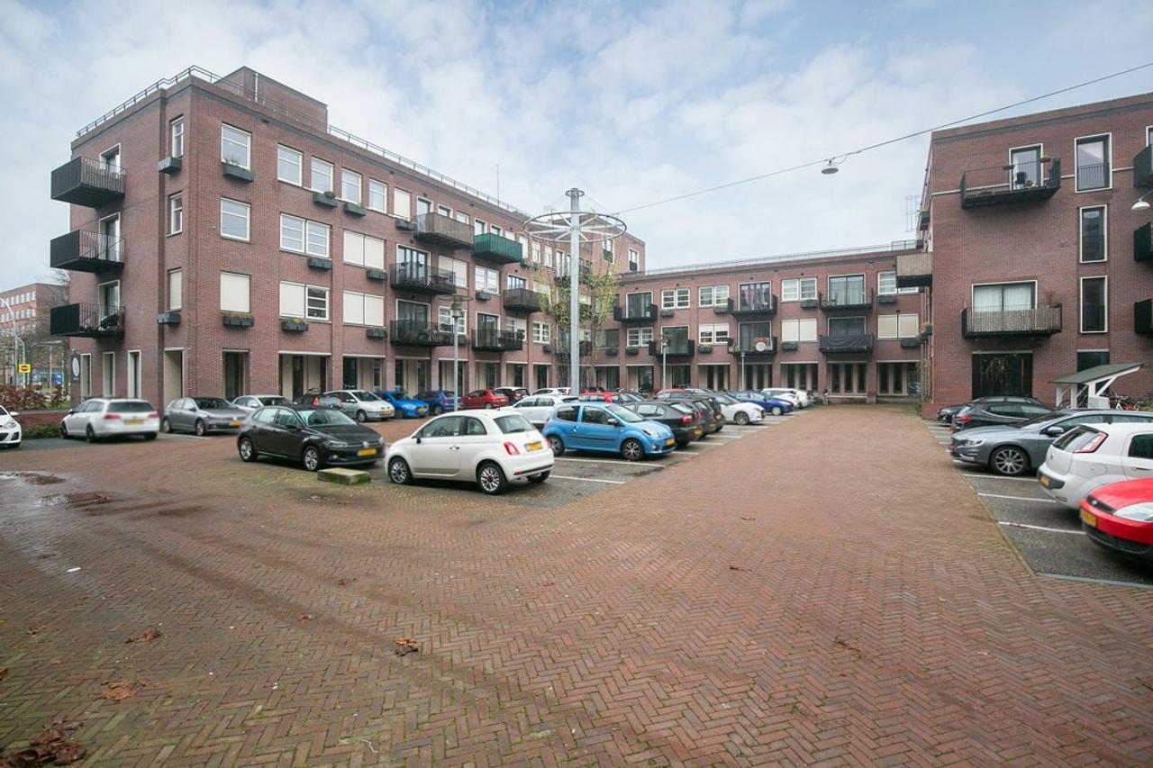 3-kamerappartement met balkon in Hanzeland - Afbeelding 21