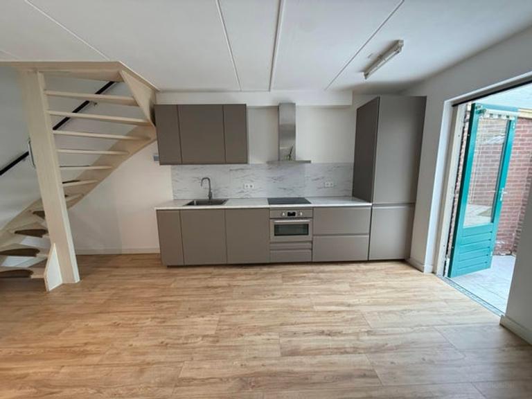 Direct beschikbaar: huis met 4 slaapkamers - Afbeelding 3