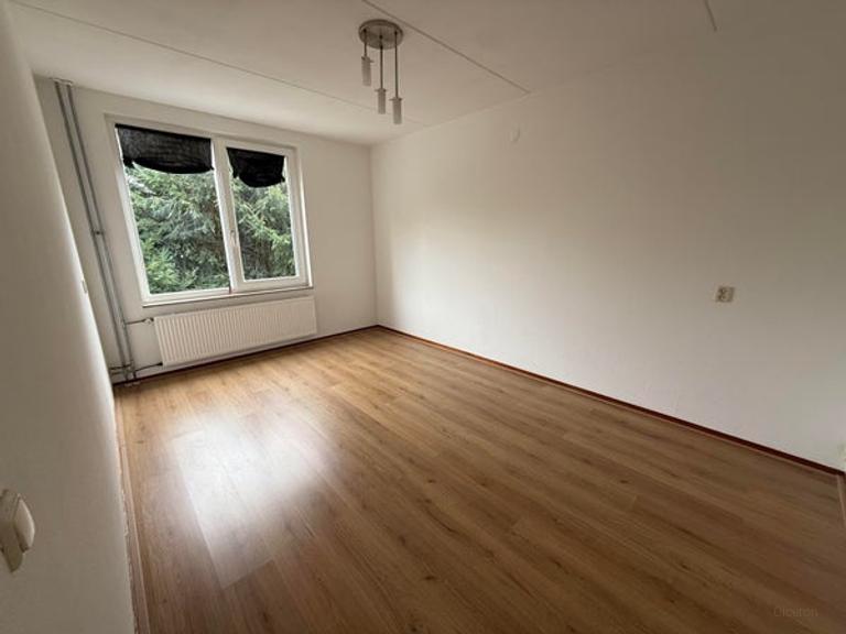 Direct beschikbaar: huis met 4 slaapkamers - Afbeelding 6