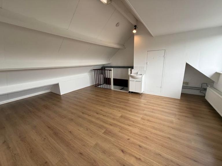 Direct beschikbaar: huis met 4 slaapkamers - Afbeelding 13