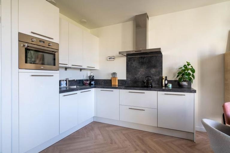 Licht 3-kamerappartement bij Almere Poort - Afbeelding 16
