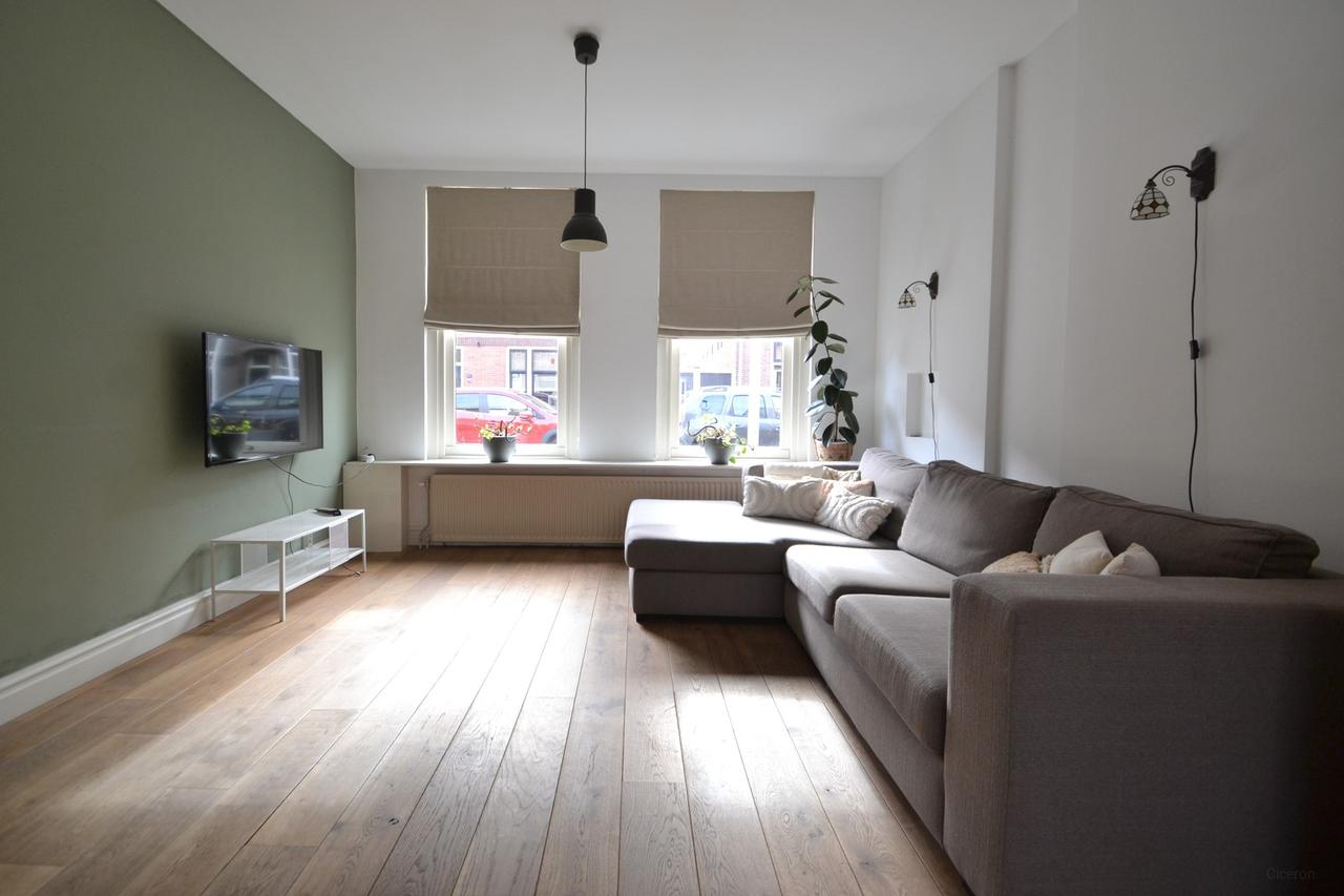 Spacious garden and four bedrooms in Katwijk - Image 2