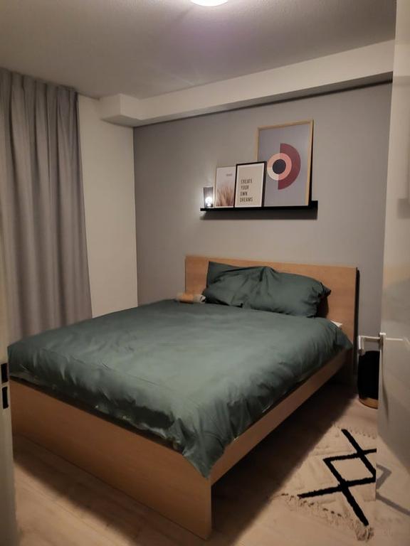 Furnished 2-bedroom apartment with balcony - Image 12