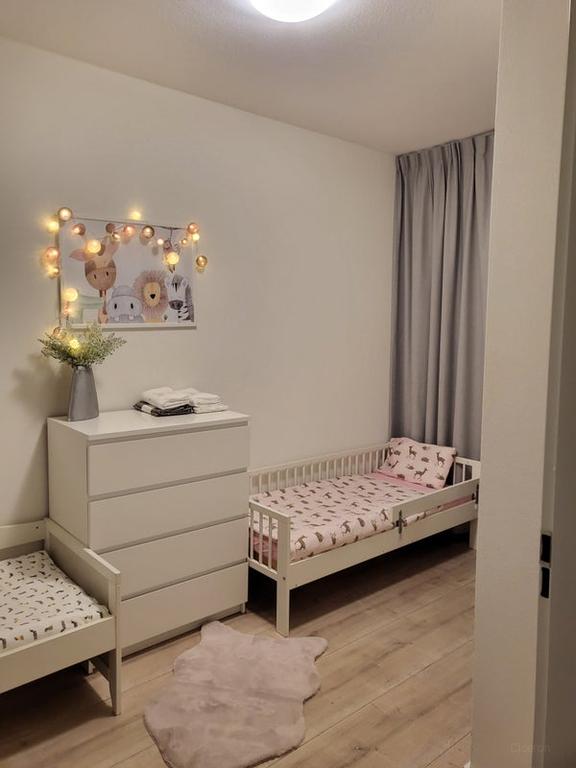 Furnished 2-bedroom apartment with balcony - Image 14