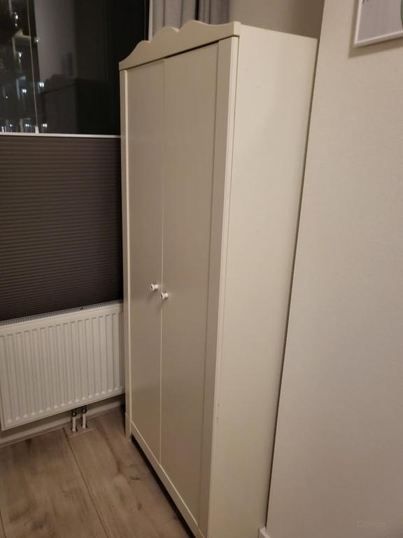 Furnished 2-bedroom apartment with balcony - Image 16