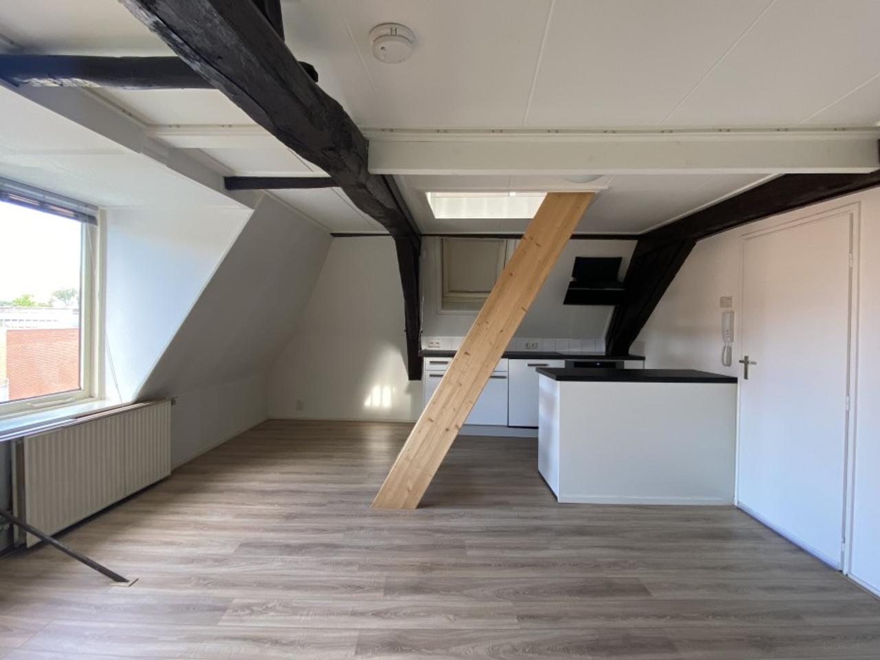 42 m² studio with mezzanine in Zutphen - Image 3