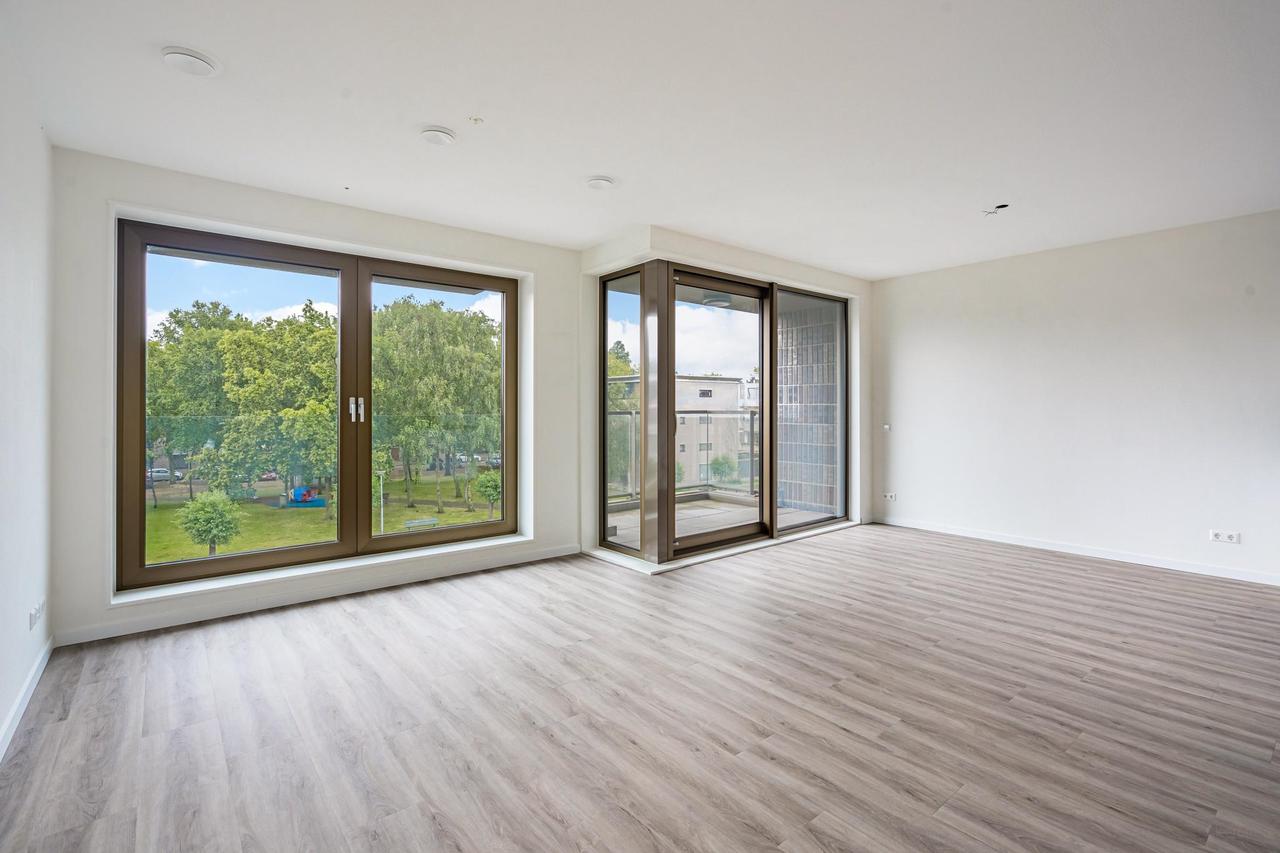 2-slaapkamerappartement met balkon in Oostenburg - Afbeelding 3