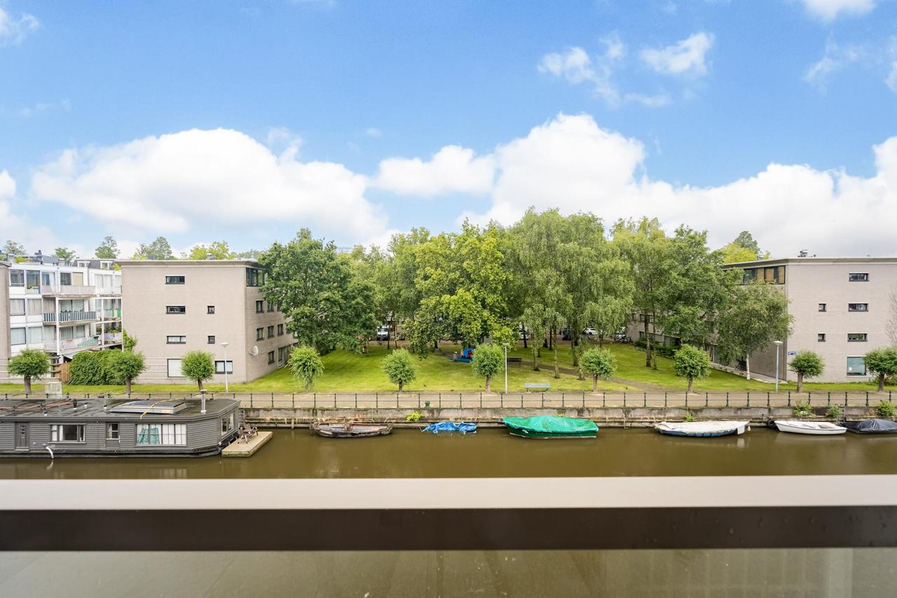 2-slaapkamerappartement met balkon in Oostenburg - Afbeelding 11