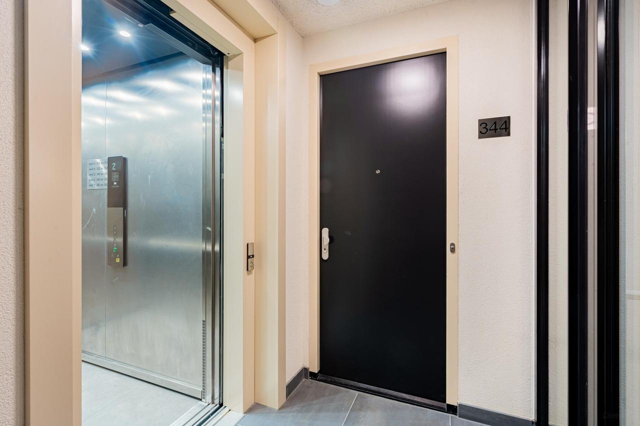 2-slaapkamerappartement met balkon in Oostenburg - Afbeelding 23