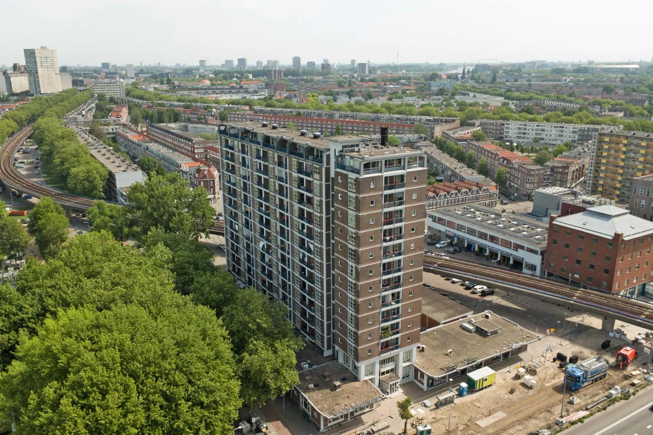 Available now: 3-room apartment near Zuidplein - Image 1