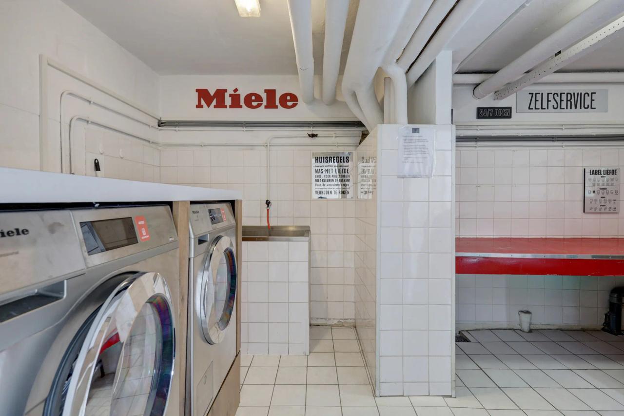 Available now: 3-room apartment near Zuidplein - Image 9