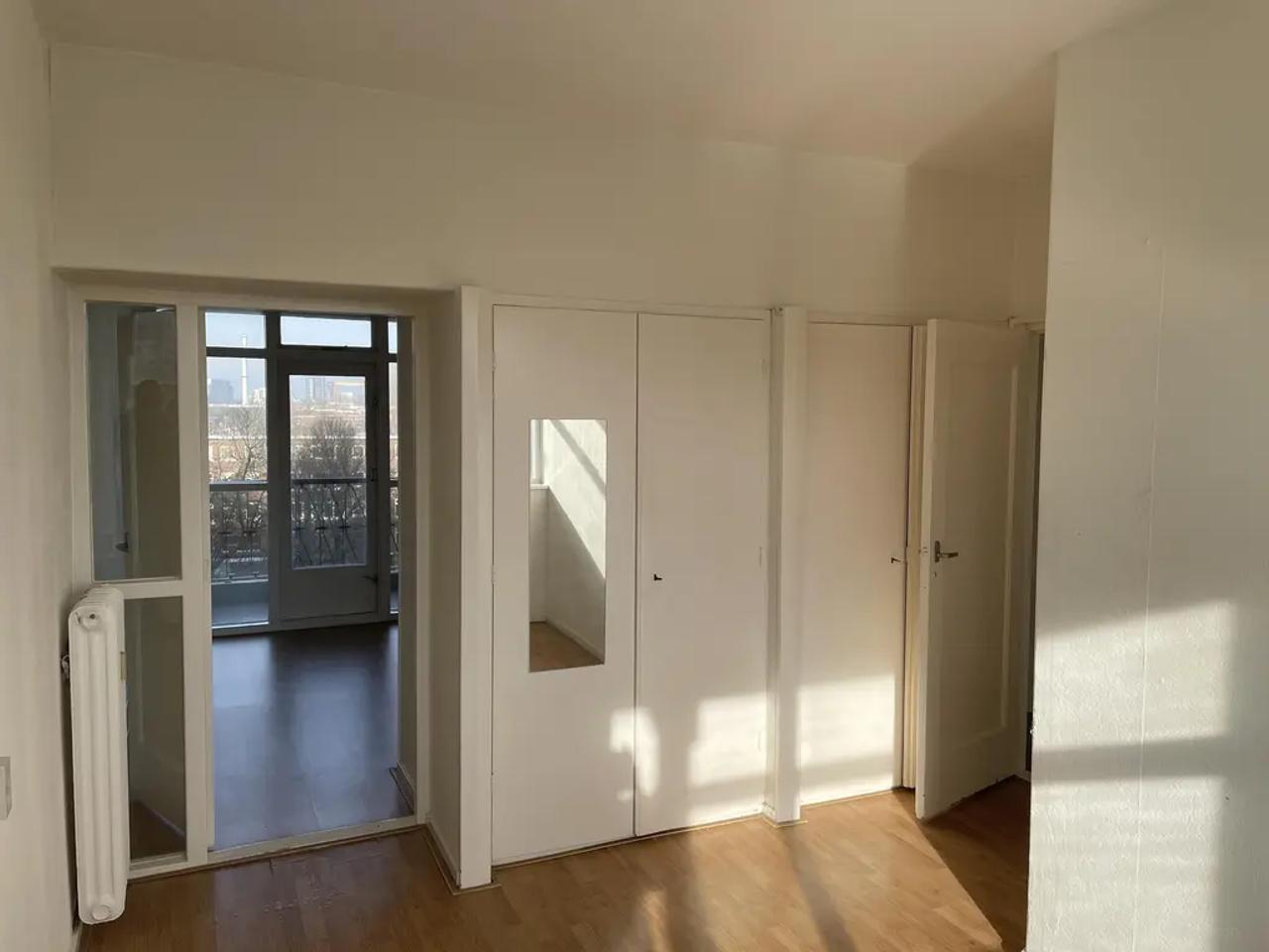 Available now: 3-room apartment near Zuidplein - Image 30