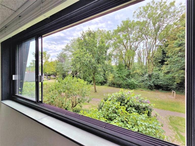 Gemeubileerd 3-kamerappartement bij Flevopark - Afbeelding 8