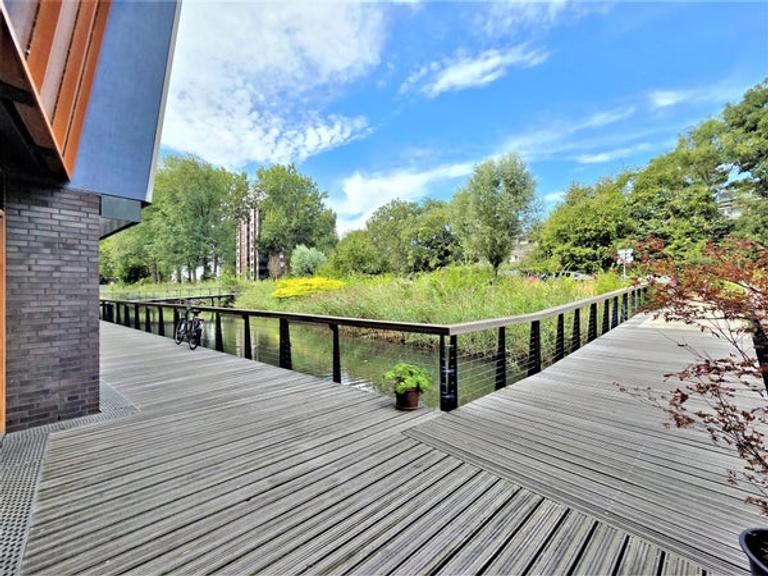 Gemeubileerd 3-kamerappartement bij Flevopark - Afbeelding 38