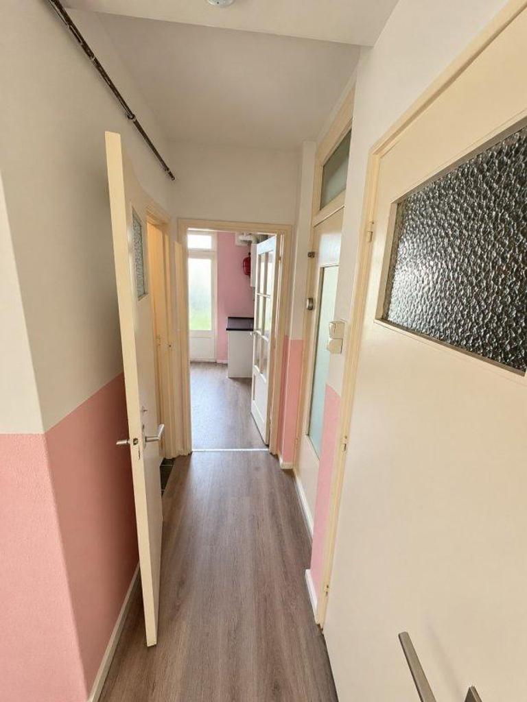 Apartment with 75 m² garden in Assen - Image 3