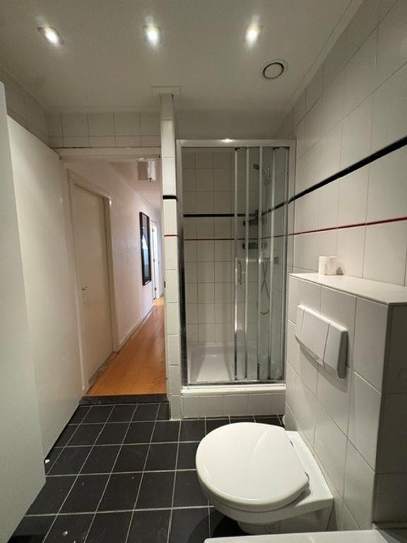 125 m² Penthouse with 4 Bedrooms - Image 21