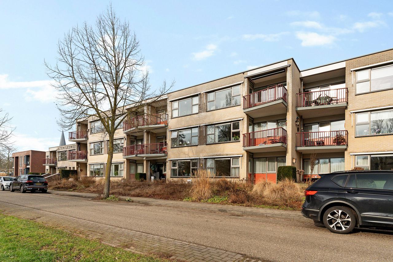 Ground-Floor 3-Room Apartment in Hengelo - Image 3