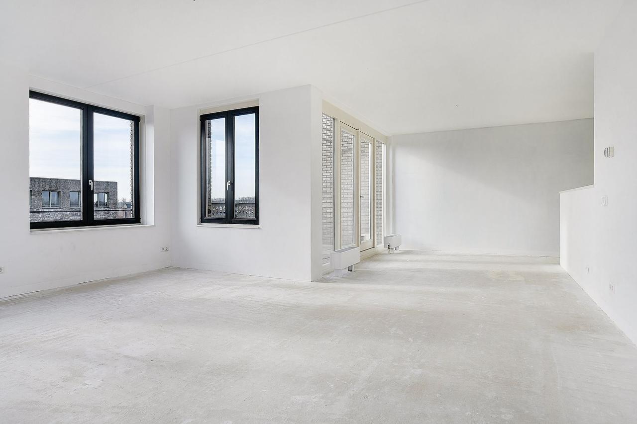 88 m² Apartment with Balcony in Haarlem - Image 2
