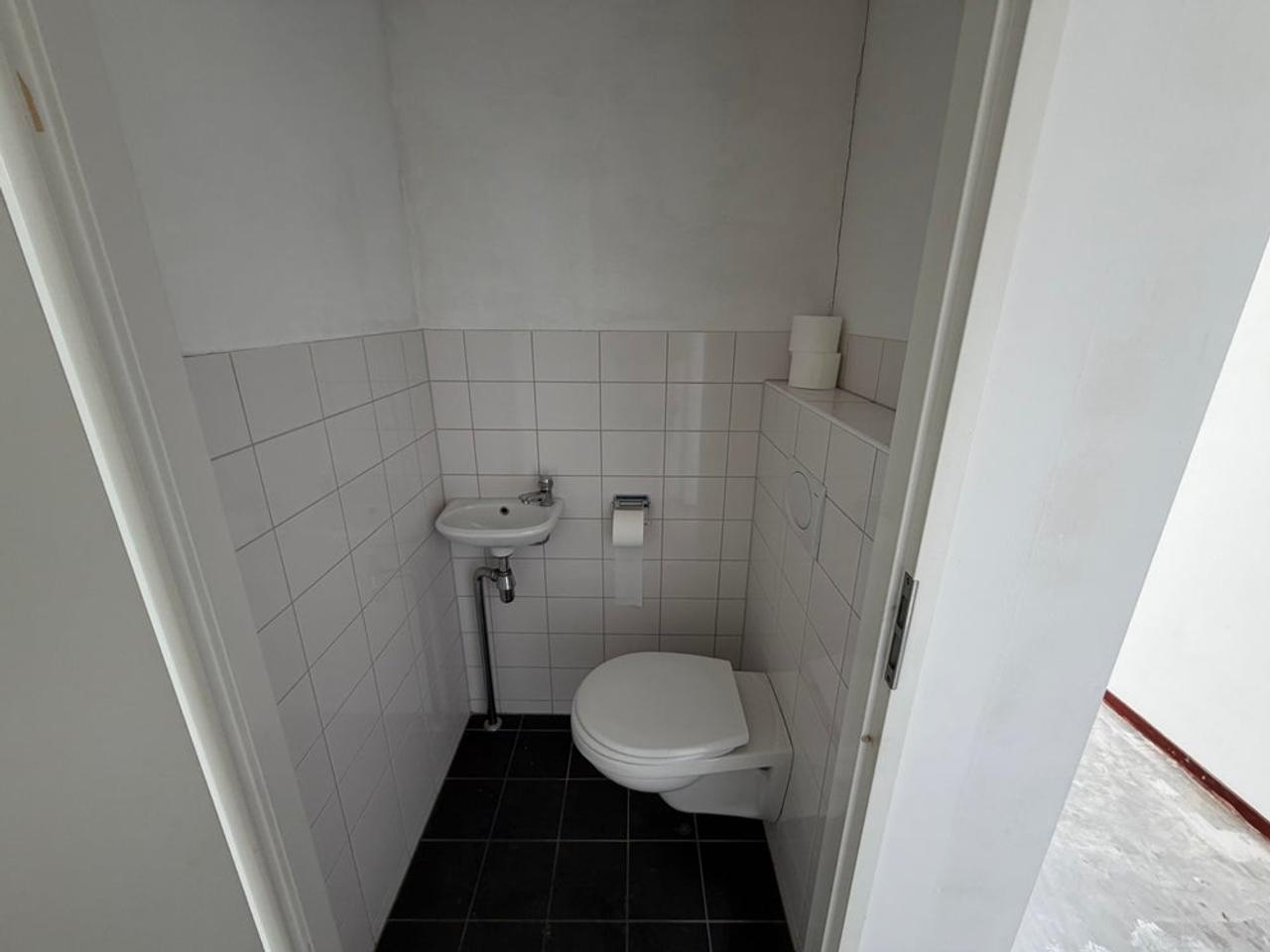 99 m² appartement met balkon in Enschede - Afbeelding 18