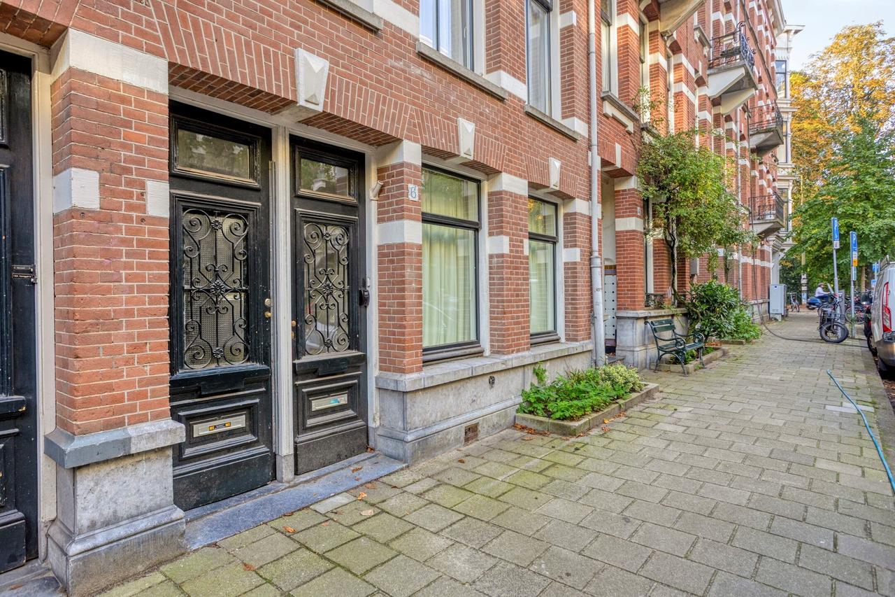 69 m² apartment with garden in De Pijp - Image 4
