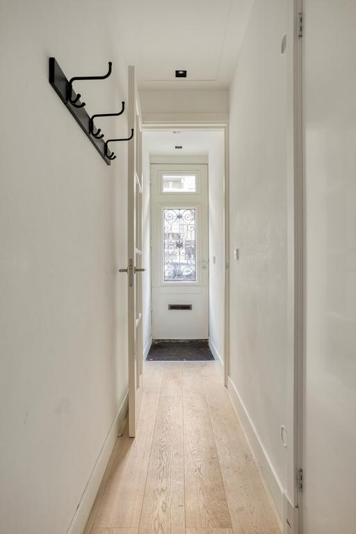69 m² apartment with garden in De Pijp - Image 6
