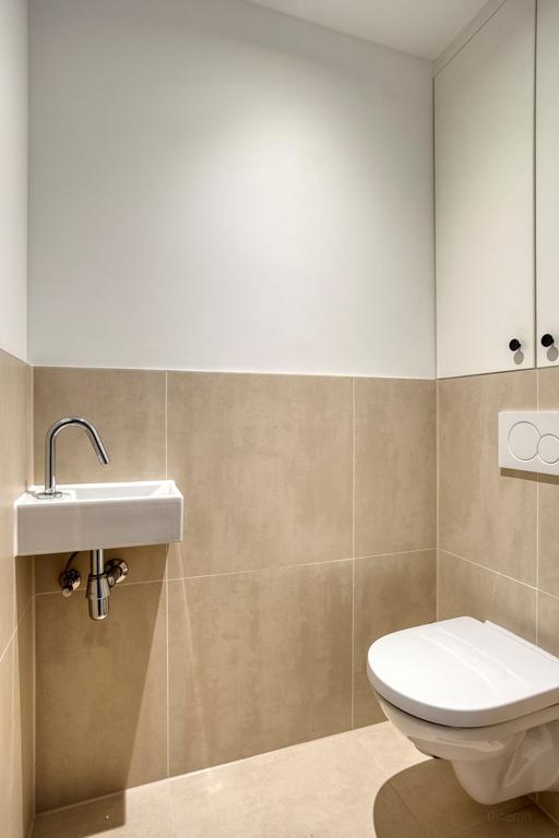 69 m² apartment with garden in De Pijp - Image 7