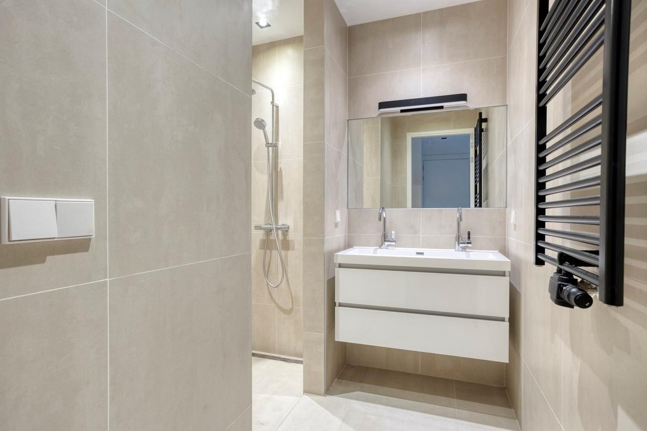 69 m² apartment with garden in De Pijp - Image 11