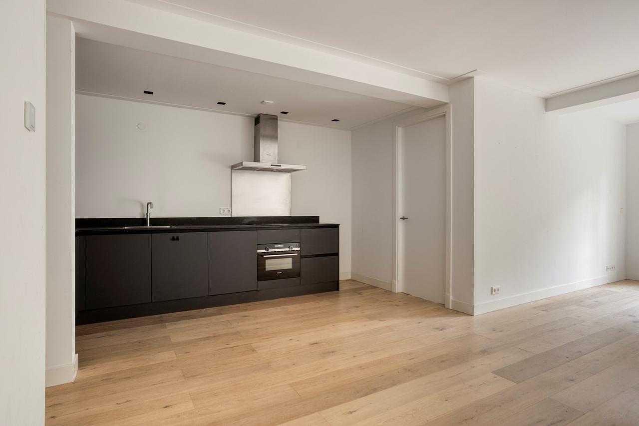 69 m² apartment with garden in De Pijp - Image 14