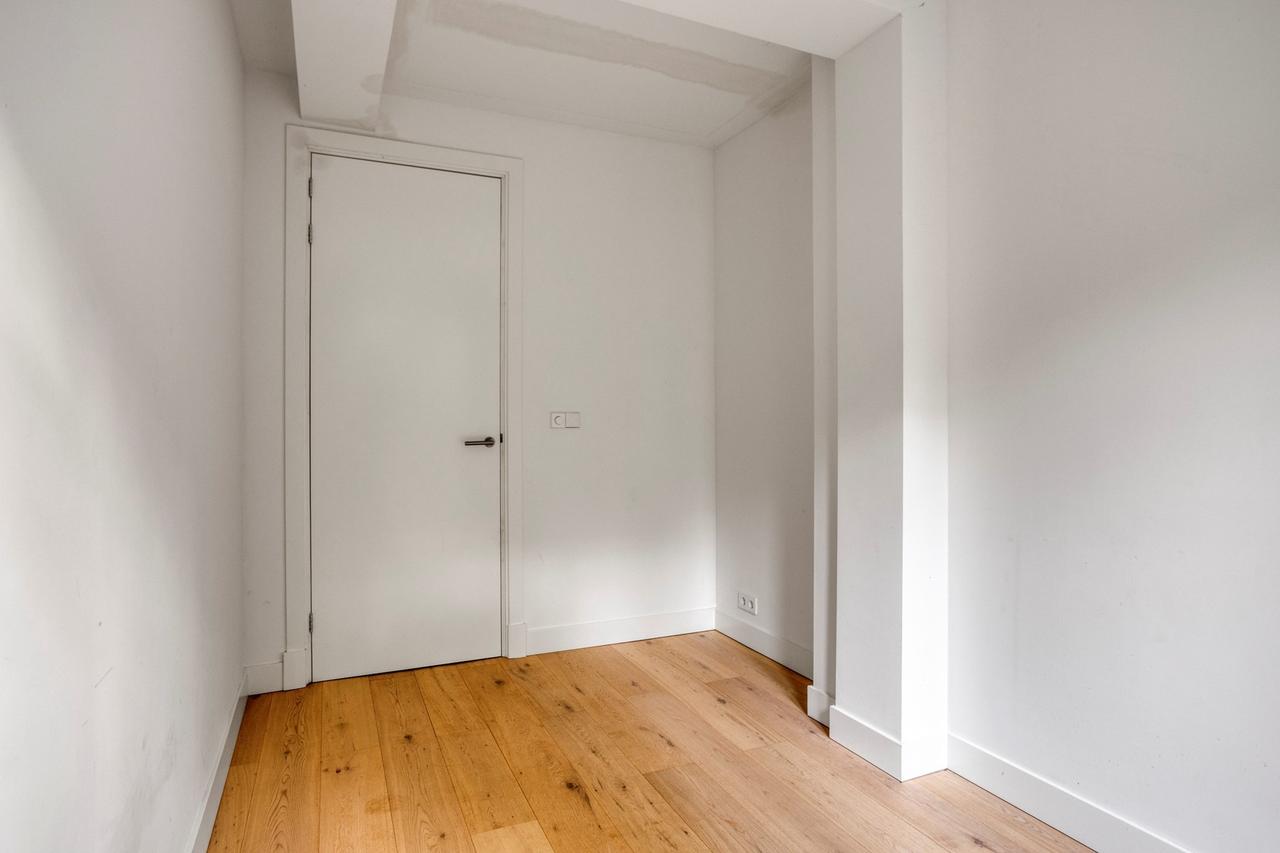 69 m² apartment with garden in De Pijp - Image 22