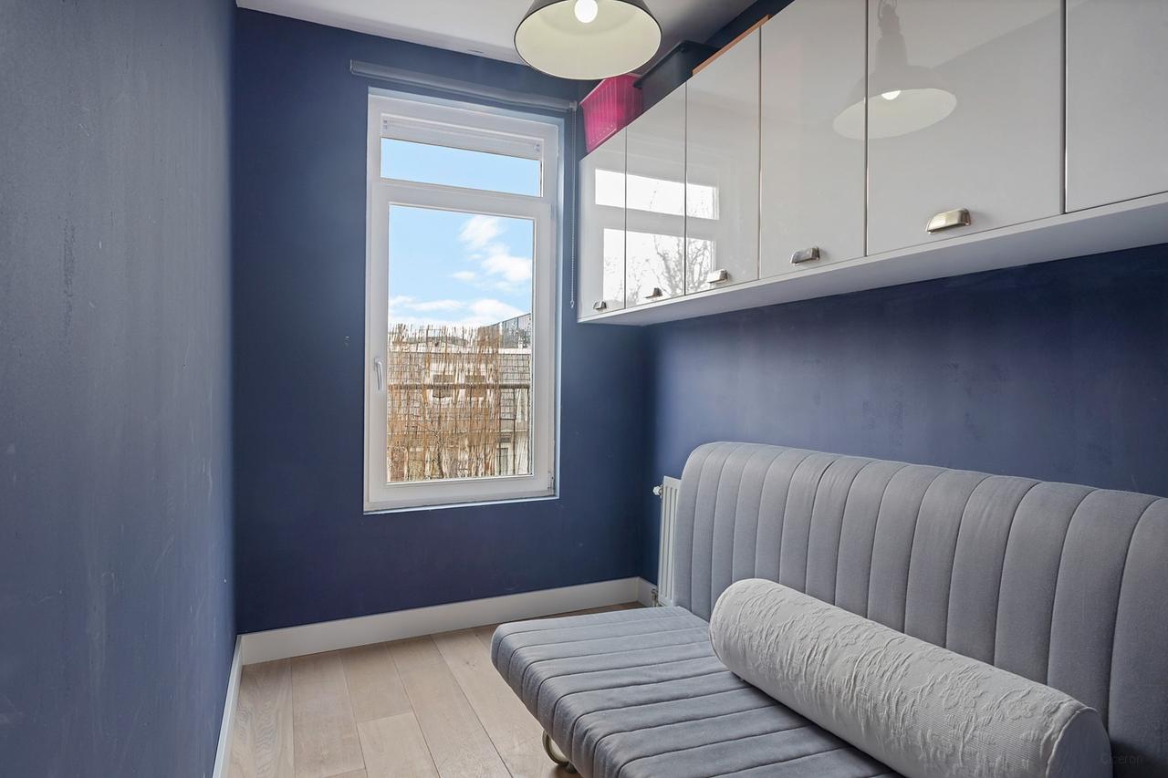 Furnished apartment with rooftop terrace - Image 17