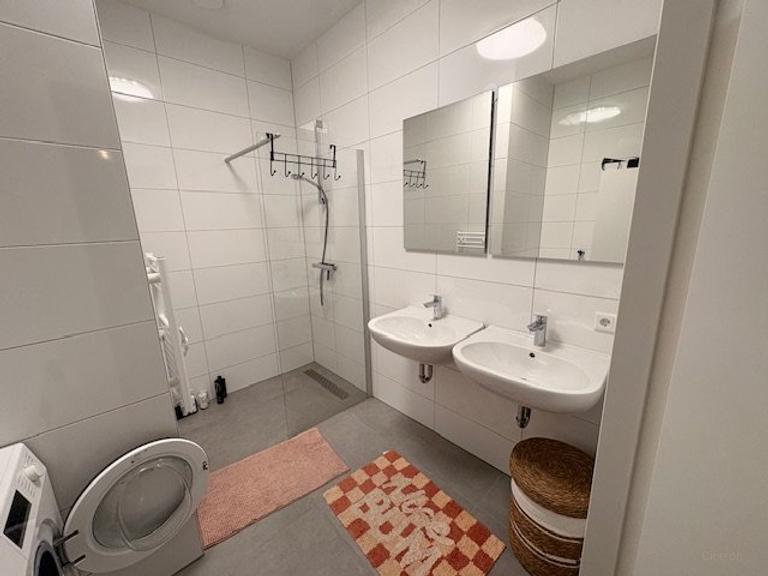 A+ studio met balkon in Centrum Helmond - Afbeelding 9
