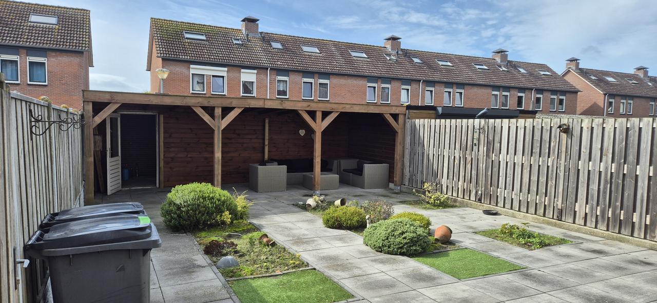 Gemeubileerde 5-kamer hoekwoning met tuin - Afbeelding 5
